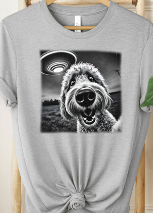 Goldendoodle Doodle UFO Selfie T-Shirt
