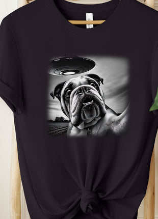 English Bulldog UFO Selfie T-Shirt