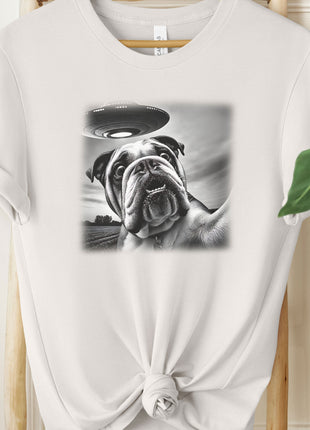 English Bulldog UFO Selfie T-Shirt