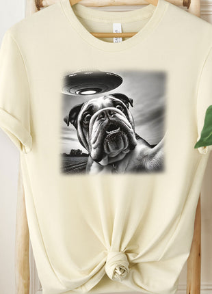 English Bulldog UFO Selfie T-Shirt