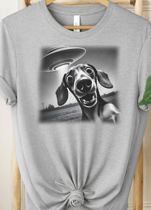 Dachshund Doxie Wiener Dog Weenie UFO Selfie T-Shirt