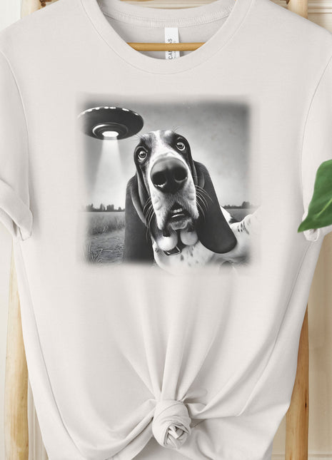 Basset Hound UFO Selfie T-Shirt
