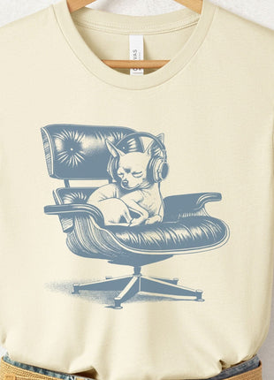 Chihuahua Eames Headphones T-Shirt