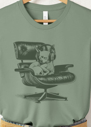 Chihuahua Eames Headphones T-Shirt