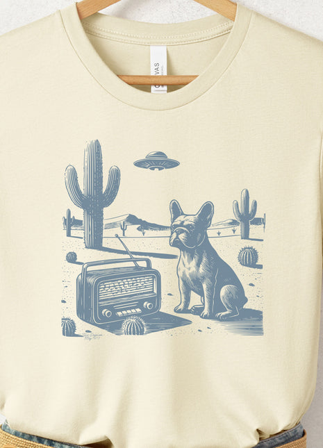 Frenchie French Bulldog Vintage Radio T-Shirt