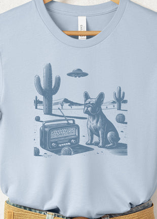 Frenchie French Bulldog Vintage Radio T-Shirt