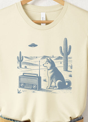 Shiba Inu Vintage Radio T-Shirt