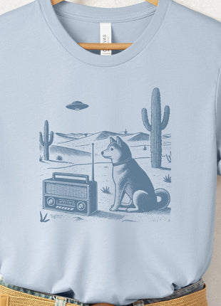 Shiba Inu Vintage Radio T-Shirt