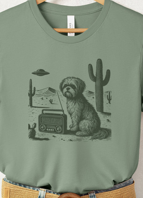Shih Tzu Vintage Radio T-Shirt
