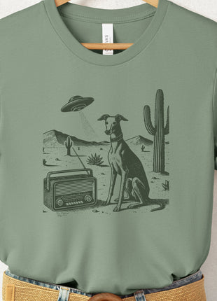 Cavalier King Charles Spaniel Vintage Radio T-Shirt