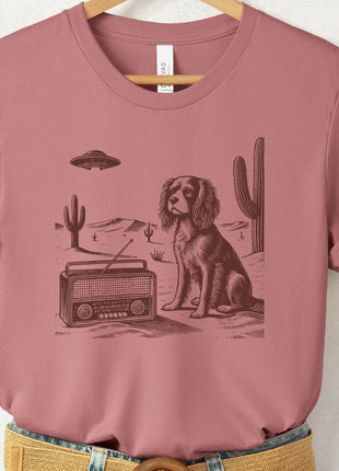 Cavalier King Charles Spaniel Vintage Radio T-Shirt