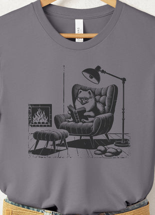 Pomeranian Reading Chair T-Shirt