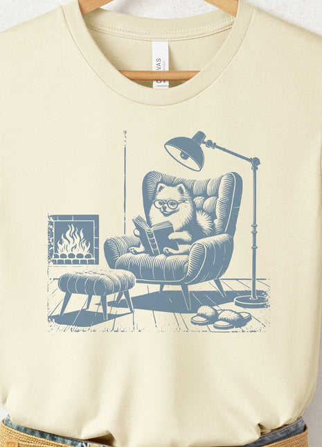 Pomeranian Reading Chair T-Shirt