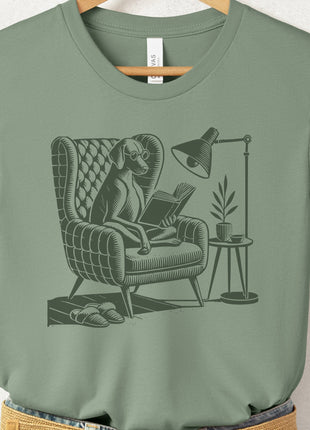 Vizsla Reading Chair T-Shirt