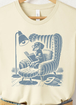 Dachshund Wiener Dog Reading Chair T-Shirt