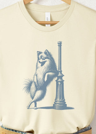 Pomeranian Lamppost Leaning T-Shirt