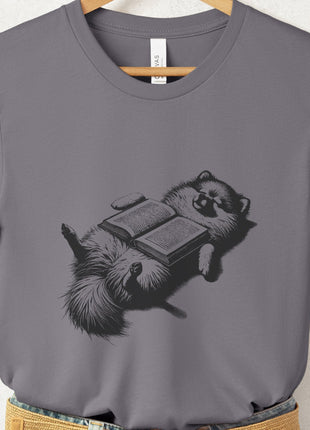 Pomeranian Book Nap T-Shirt