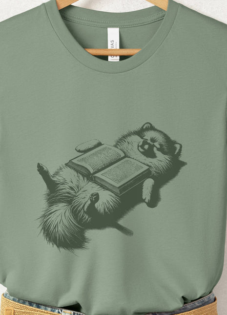 Pomeranian Book Nap T-Shirt
