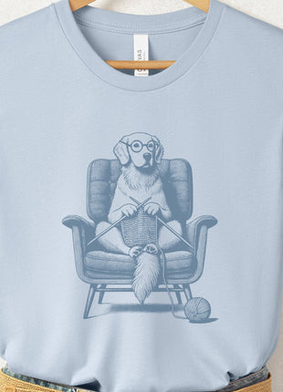 Golden Retriever Knitting T-Shirt