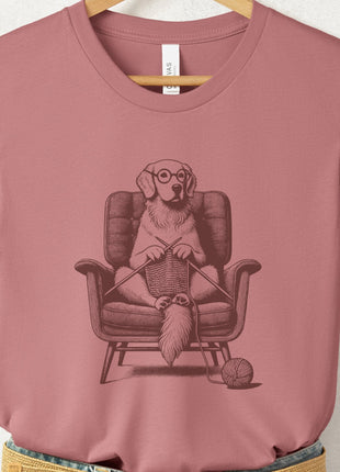 Golden Retriever Knitting T-Shirt