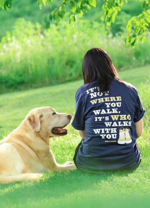 T-shirt: Never Walk Alone